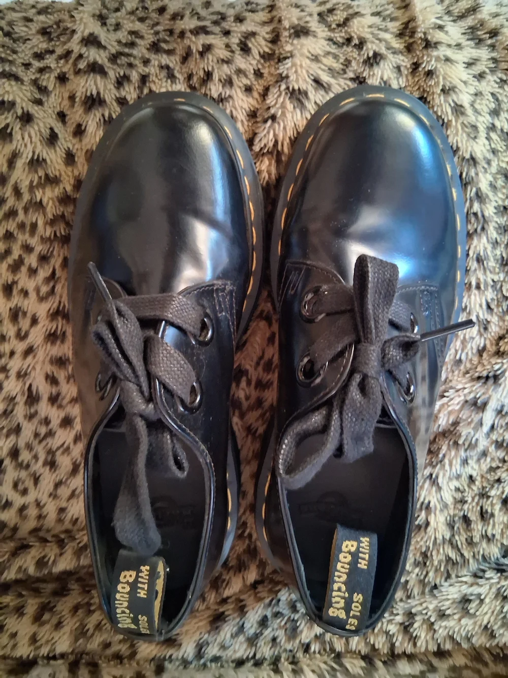 Dr. Martens Holly Quad Retro Platform Shoe Womens Size 7 US